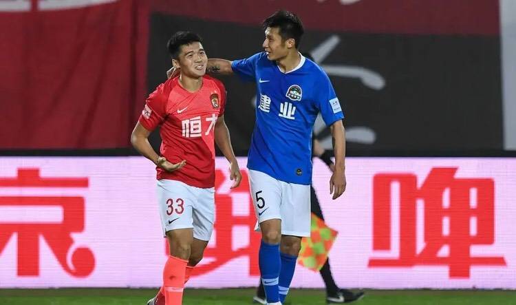  老将焕发第二春，经验助力球队稳居前列  