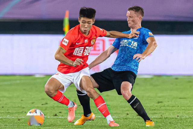  足校毕业生集体爆发，青训成果彰显价值