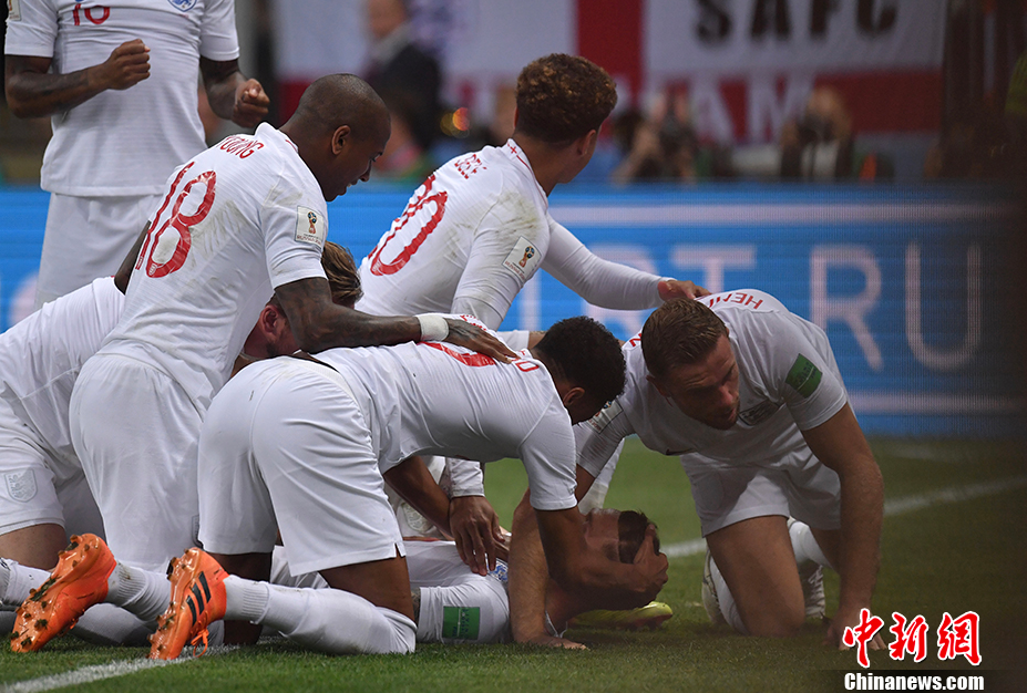  弗里茨挽救赛点，奥斯汀站逆转进决赛