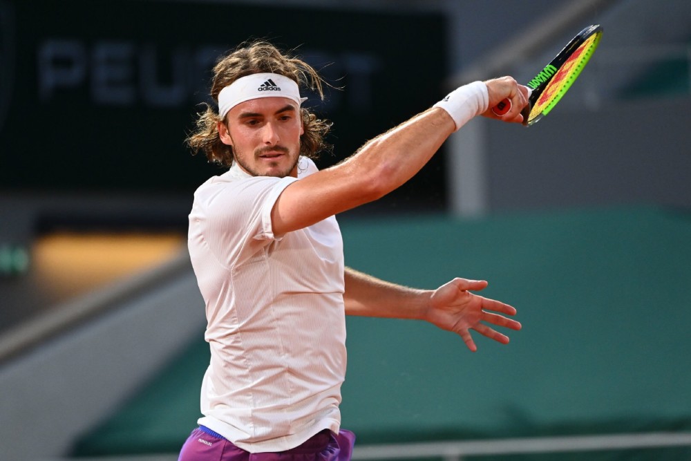  西西帕斯单反建功，雅典赛主场折桂