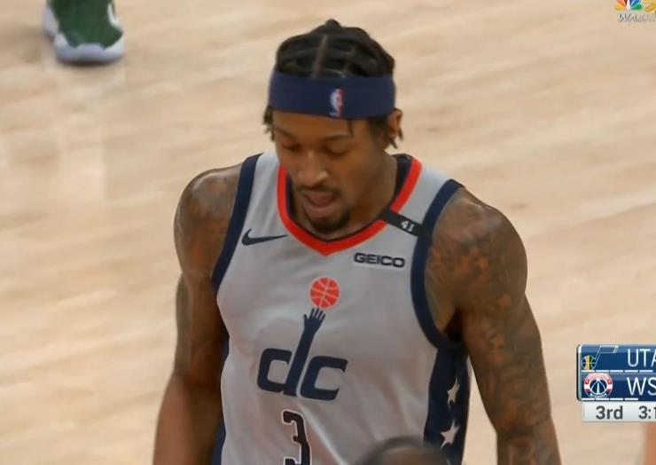  米切尔单节轰下20分，骑士主场力克公牛队